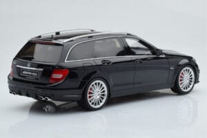 Mercedes C63 AMG S204 T-Model Negru GT Spirit 1:18 GT760 Rășină - imaginea 2 din 6