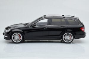 Mercedes C63 AMG S204 T-Model Negru GT Spirit 1:18 GT760 Rășină - imaginea 3 din 6