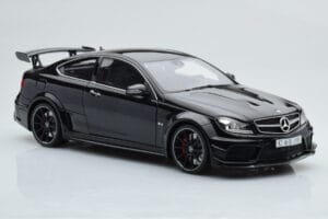 Mercedes C63 AMG W204 Black Series Negru GT Spirit 1:18 ZM019 Rășină - imaginea 4 din 7