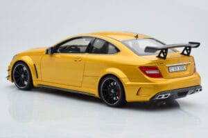 Mercedes C63 AMG W204 Black Series Auriu GT Spirit 1:18 GT034 Rășină - imaginea 5 din 6