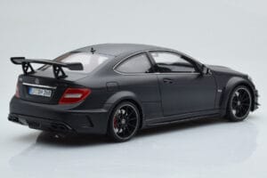 Mercedes C63 AMG W204 Black Series Negru Mat GT Spirit 1:18 GT843 Rășină - imaginea 2 din 6