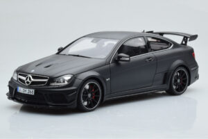 Mercedes C63 AMG W204 Black Series Negru Mat GT Spirit 1:18