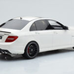 Mercedes C63 AMG W204 Alb GT Spirit 1:18 - image 2 of 6