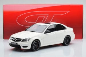 Mercedes C63 AMG W204 Alb GT Spirit 1:18 GT166 Rășină - imaginea 6 din 6