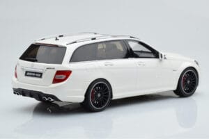 Mercedes C63 AMG S204 T-Model Alb GT Spirit 1:18 GT147 Rășină - imaginea 2 din 8