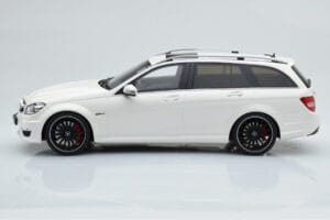 Mercedes C63 AMG S204 T-Model Alb GT Spirit 1:18 GT147 Rășină - imaginea 3 din 8