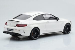 Mercedes C63S AMG C205 Coupe Alb GT Spirit 1:18 B66965707 Rășină - imaginea 2 din 6