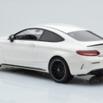 Mercedes C63S AMG C205 Coupe Alb GT Spirit 1:18 - image 5 of 6