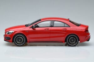 Mercedes CLA 45 AMG C117 Jupiter Roșu GT Spirit 1:18 GT031 Rășină - imaginea 3 din 6