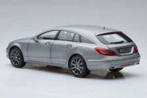 Mercedes CLS Shooting Brake X218 Alanite Gri Norev 1:18 B66960117 Metal - imaginea 6 din 7