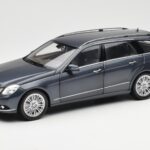 Mercedes E-Class S212 T-Model Tenorit Gri Metalic Minichamps 1:18 B66962447