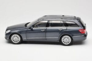 Mercedes E-Class S212 T-Model Tenorit Gri Metalic Minichamps 1:18 B66962447 Metal - imaginea 4 din 8