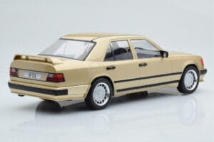 Mercedes E-Class W124 Tuning Bej MCG 1:18 MCG18342 Metal - imaginea 2 din 6