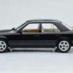 Mercedes E-Class W124 Tuning Negru MCG 1:18 - image 3 of 6