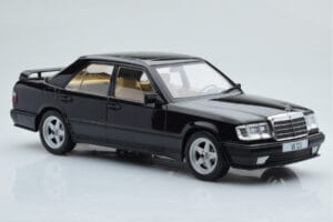 Mercedes E-Class W124 Tuning Negru MCG 1:18 MCG18341 Metal - imaginea 4 din 6