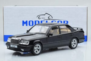 Mercedes E-Class W124 Tuning Negru MCG 1:18 MCG18341 Metal - imaginea 6 din 6