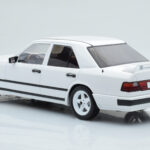 Mercedes E-Class W124 Tuning Alb MCG 1:18 - image 5 of 6