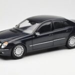 Mercedes E-Class W211 Albastru Metalic Kyosho 1:18 B66962147