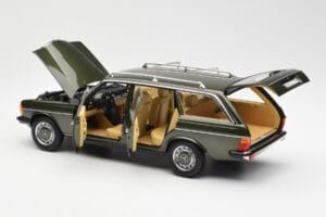 Mercedes 230T W123 T-Model Verde Metalizat Norev 1:18 183730 Metal - imaginea 5 din 8