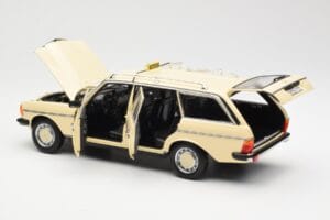 Mercedes 230T W123 T-Model Taxi Norev 1:18 183731 Metal - imaginea 5 din 8