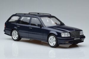 Mercedes E36 AMG S124 Albastru Otto 1:18 OT753 Rășină - imaginea 4 din 6