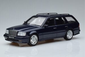 Mercedes E36 AMG S124 Albastru Otto 1:18 OT753 Rășină