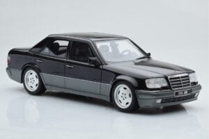 Mercedes E60 AMG W124 Negru Otto 1:18 OT131 Rășină - imaginea 4 din 6