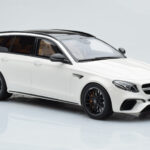 Mercedes AMG E63 S S213 T-Model Alb GT Spirit 1:18 - image 4 of 6