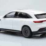 Mercedes EQC 400 Diamond Alb NZG 1:18 - image 7 of 8