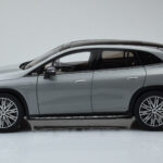 Mercedes EQE SUV X294 AMG Line Alpine Gri NZG 1:18 - image 4 of 8