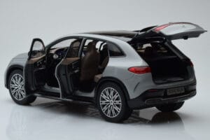 Mercedes EQE SUV X294 AMG Line Alpine Gri NZG 1:18 B66960837 Metal - imaginea 5 din 8