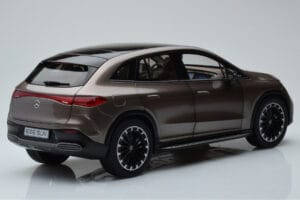 Mercedes EQE SUV X294 AMG Line Velvet Maro NZG 1:18 B66960836 Metal - imaginea 3 din 8