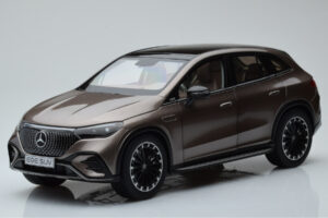 Mercedes EQE SUV X294 AMG Line Velvet Maro NZG 1:18