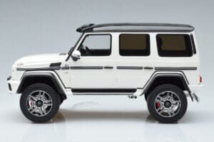 Mercedes G500 4x4 W463 GT Spirit 1:18 GT142 Rășină - imaginea 3 din 6