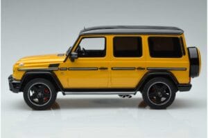 Mercedes AMG G63 W463 Crazy Color Solar Beam Ediție Dealer GT Spirit 1:18 B66961012 Rășină - imaginea 3 din 6