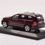 Mercedes GL X164 Carneol Roșu Minichamps 1:43 - image 3 of 4