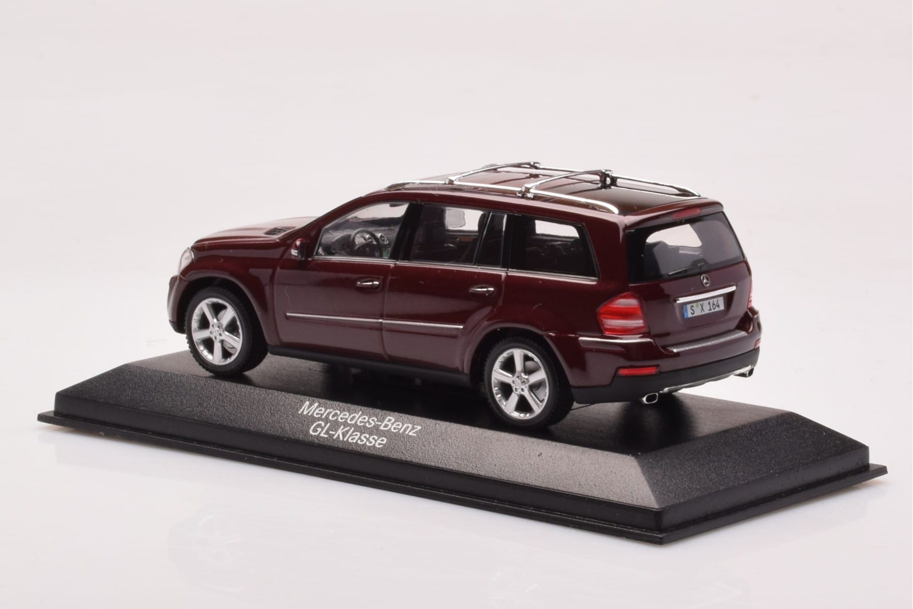 Mercedes GL X164 Carneol Roșu Minichamps 1:43 B66962226 Metal - imaginea 3 din 4