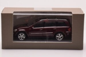 Mercedes GL X164 Carneol Roșu Minichamps 1:43 B66962226 Metal - imaginea 4 din 4