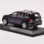 Mercedes GL X164 Tanzanite Albastru Minichamps 1:43 - image 3 of 4