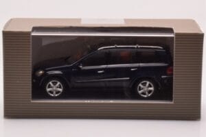Mercedes GL X164 Tanzanite Albastru Minichamps 1:43 B66962228 Metal - imaginea 4 din 4