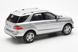 Mercedes M-Class W166 Iridium Argintiu Metalizat Minichamps 1:18 B66960064 Metal - imaginea 3 din 8