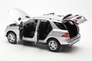 Mercedes M-Class W166 Iridium Argintiu Metalizat Minichamps 1:18 B66960064 Metal - imaginea 5 din 8