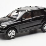 Mercedes M-Class W166 Obsidian Negru Metalizat Minichamps 1:18 B66960063