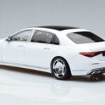 Mercedes Maybach S600 W222 V12 Biturbo Diamond Alb Almost Real 1:18 - image 7 of 11