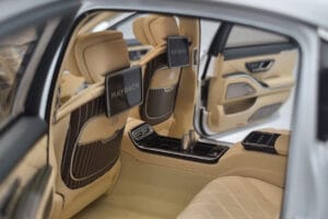 Mercedes Maybach S600 W222 V12 Biturbo Diamond Alb Almost Real 1:18 820116 Metal - imaginea 9 din 11
