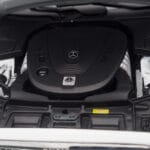 Mercedes Maybach S600 W222 V12 Biturbo Diamond Alb Almost Real 1:18 - image 10 of 11