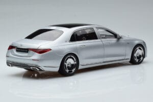 Mercedes Maybach S600 W222 V12 Biturbo Hightech Argintiu Almost Real 1:18 820118 Metal - imaginea 3 din 12