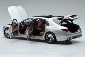 Mercedes Maybach S600 W222 V12 Biturbo Hightech Argintiu Almost Real 1:18 820118 Metal - imaginea 8 din 12
