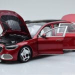 Mercedes Maybach S600 W222 V12 Biturbo Patagonia Roșu Almost Real 1:18 - image 2 of 10