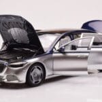 Mercedes Maybach S680 W223 Nautical Albastru Cirrus Argintiu Almost Real 1:18 - image 2 of 8
